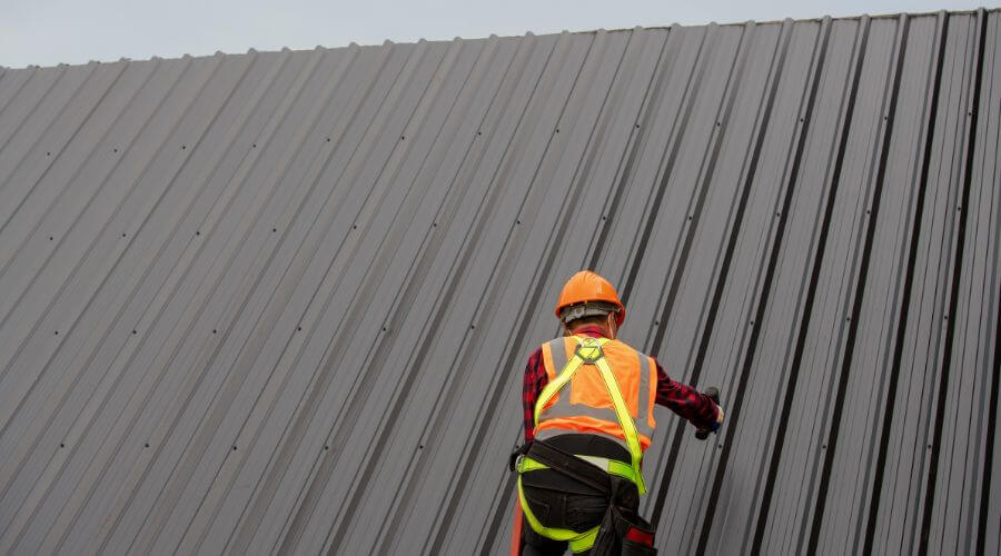 Professional residential roofers in Maxwell, IN
